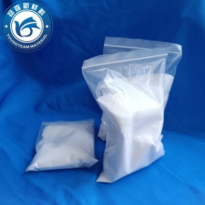 Pour les matières plastiques, en poudre blanche granulaire